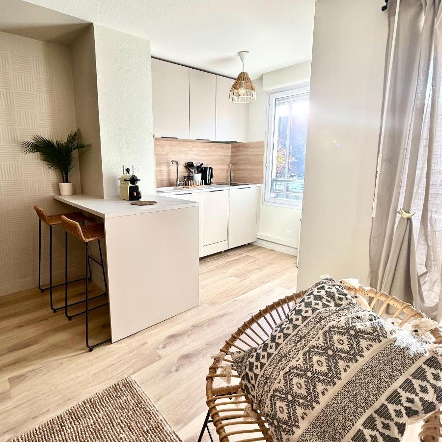 Modern 1 Bdr + Balcony + Free Parking + Ac + Pool Apartment L'Isle-d'Abeau Exterior foto