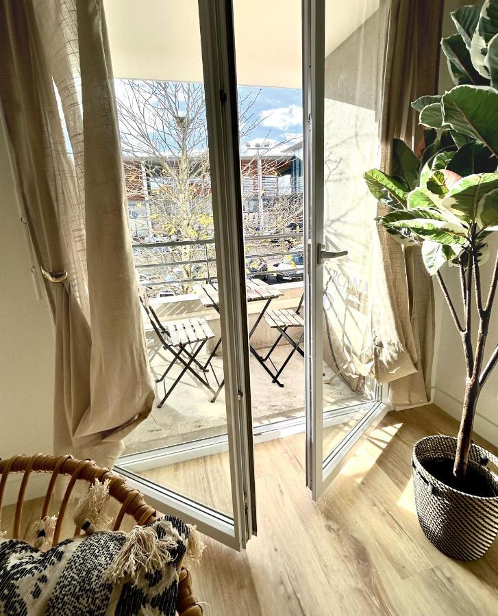 Modern 1 Bdr + Balcony + Free Parking + Ac + Pool Apartment L'Isle-d'Abeau Exterior foto
